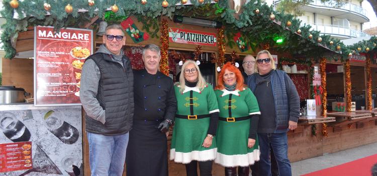 Der "Platzhirsch" im Villaggio Natale